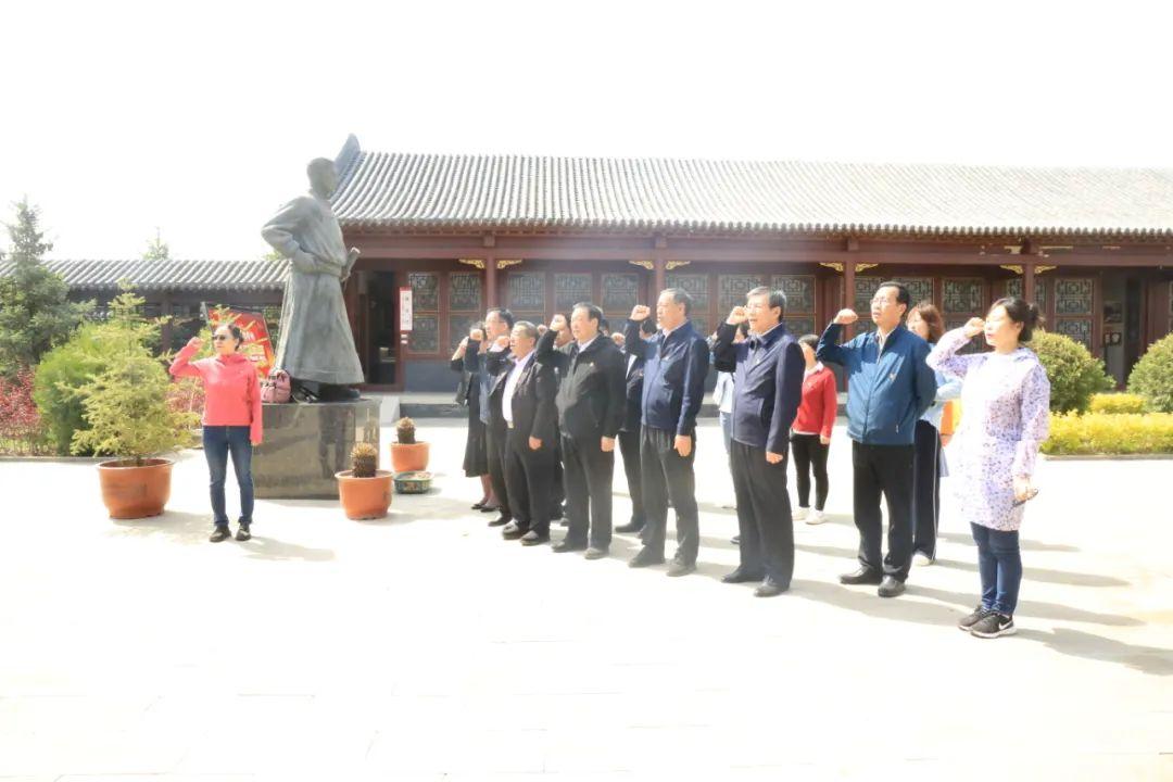 行动的力量，探索成长步伐的足迹
